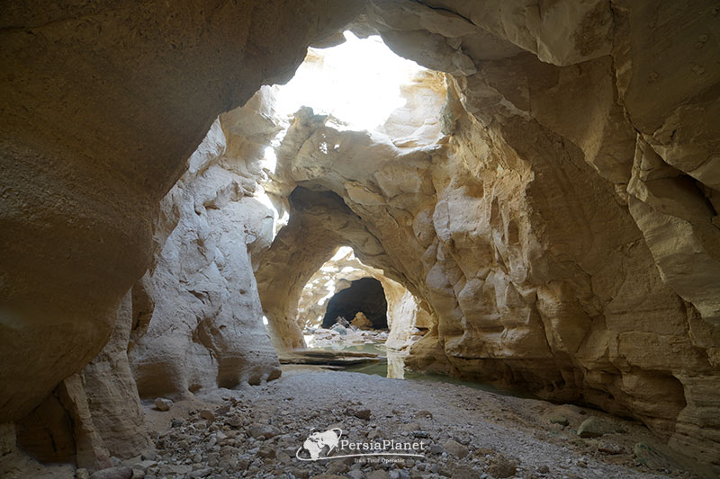 Behdeh Cave, Parsian, Hormozgan