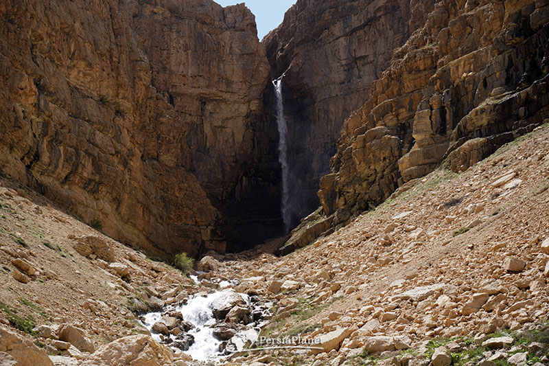 Khafr Waterfall, Dena Mountain