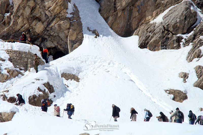 Yakh Morad Cave trekking in winter