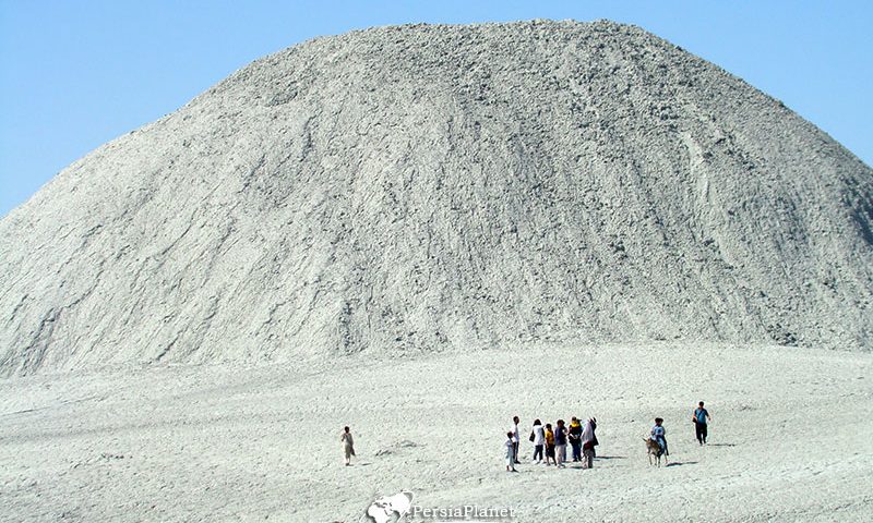 Gel Afshan Bandar Tang Mud Volcano, Chabahar