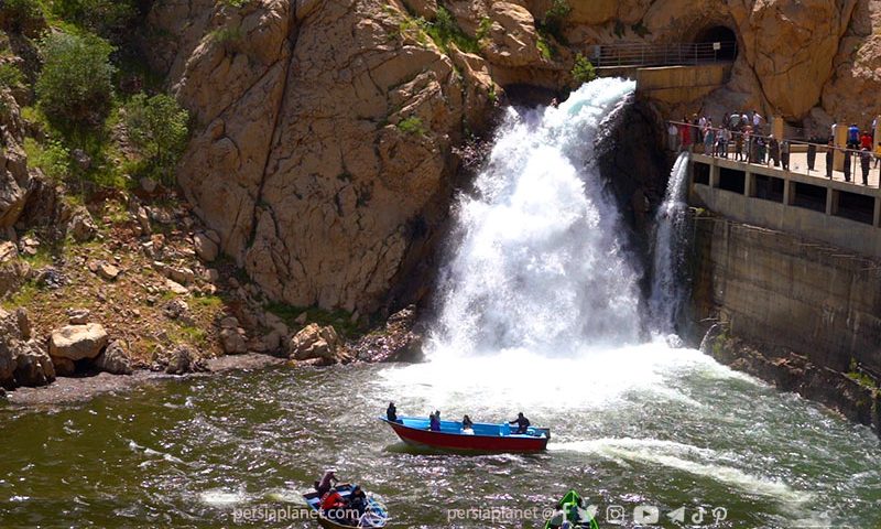 Kani Bel Spring Waterfall in Daryan Dam