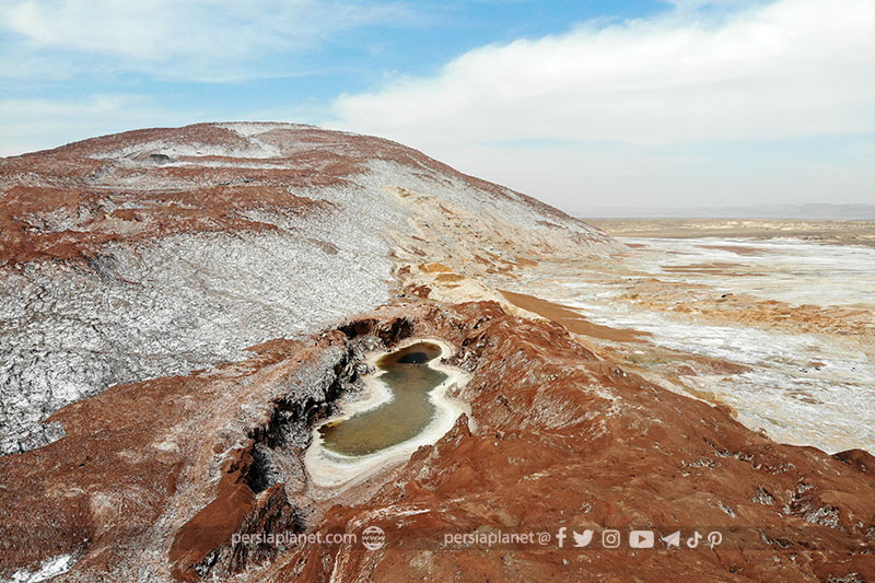 Qom Salt Dome, Salt lake